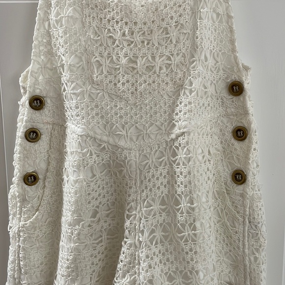 Paper Crane Overall Shorts - Picture 2 of 8